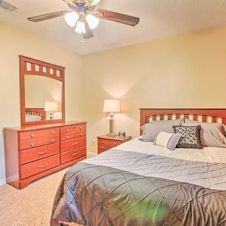 Spacious Kemah Clear Lake Home With Porch And Fire Pit Extérieur photo