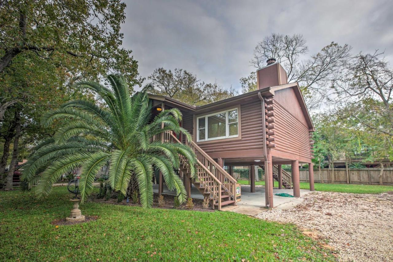 Spacious Kemah Clear Lake Home With Porch And Fire Pit Extérieur photo